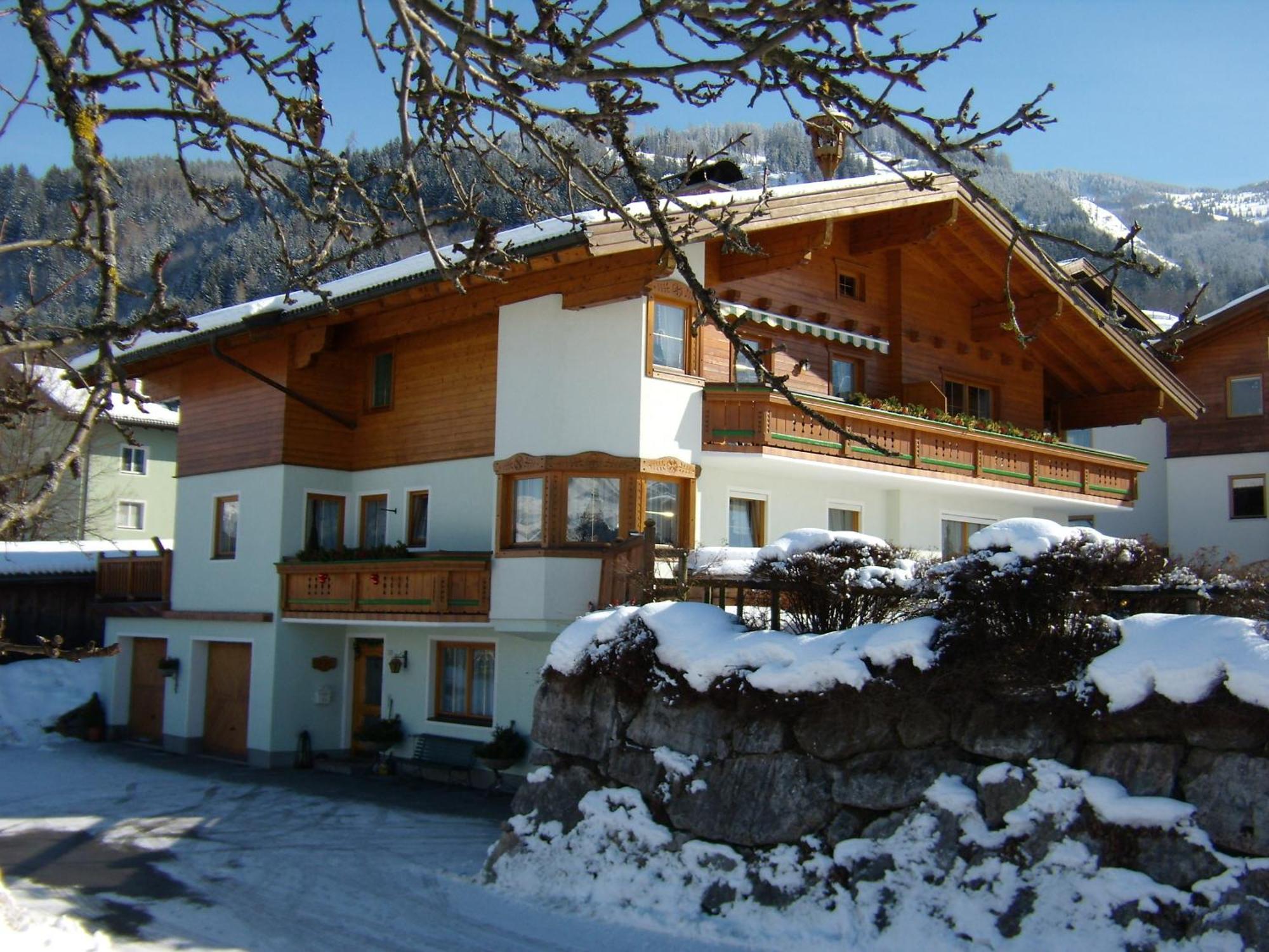Appartementhaus Egger カプルーン エクステリア 写真