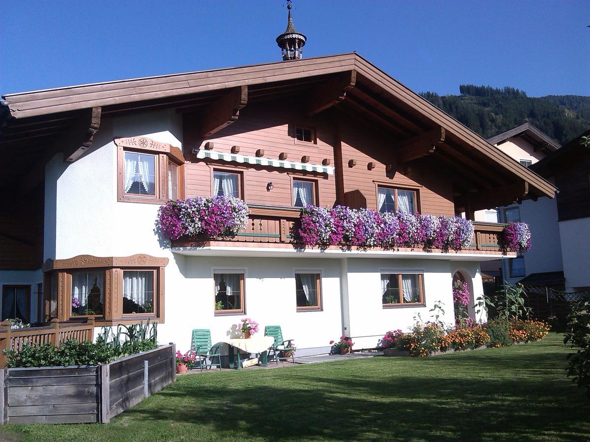 Appartementhaus Egger カプルーン エクステリア 写真